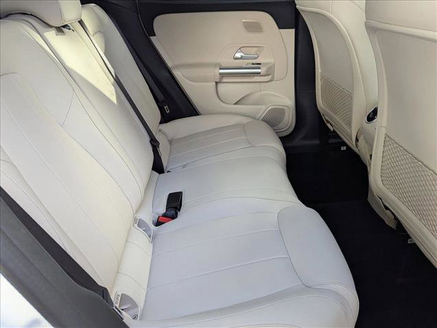 Used 2025 Mercedes-Benz GLA 250 image 18