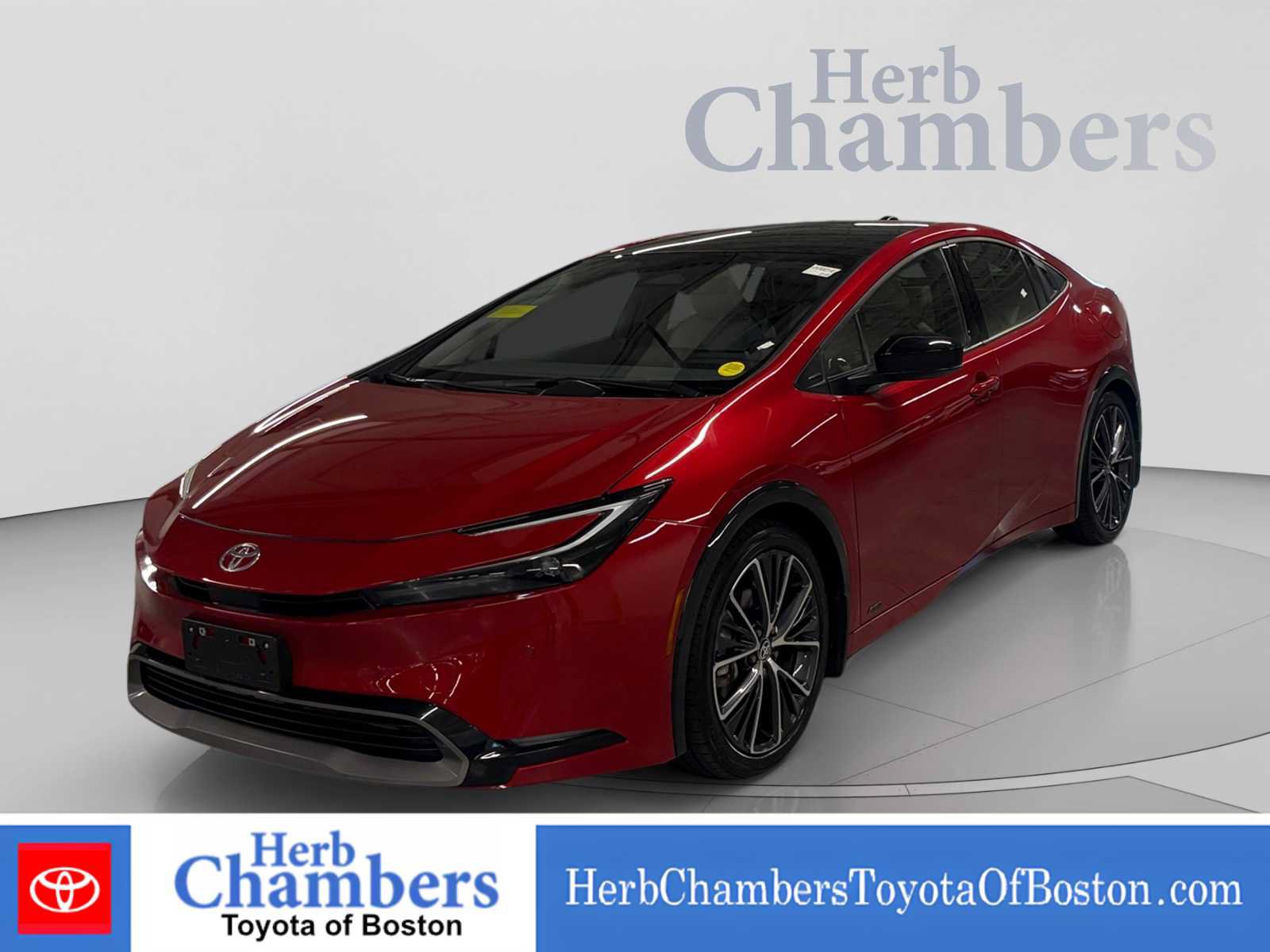 Used 2024 Toyota Prius XLE AWD/4WD image 10