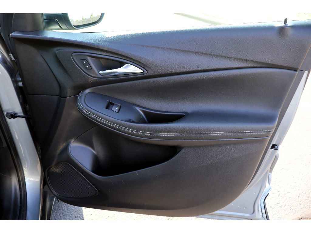 Used 2024 Buick Encore GX Preferred FWD image 13