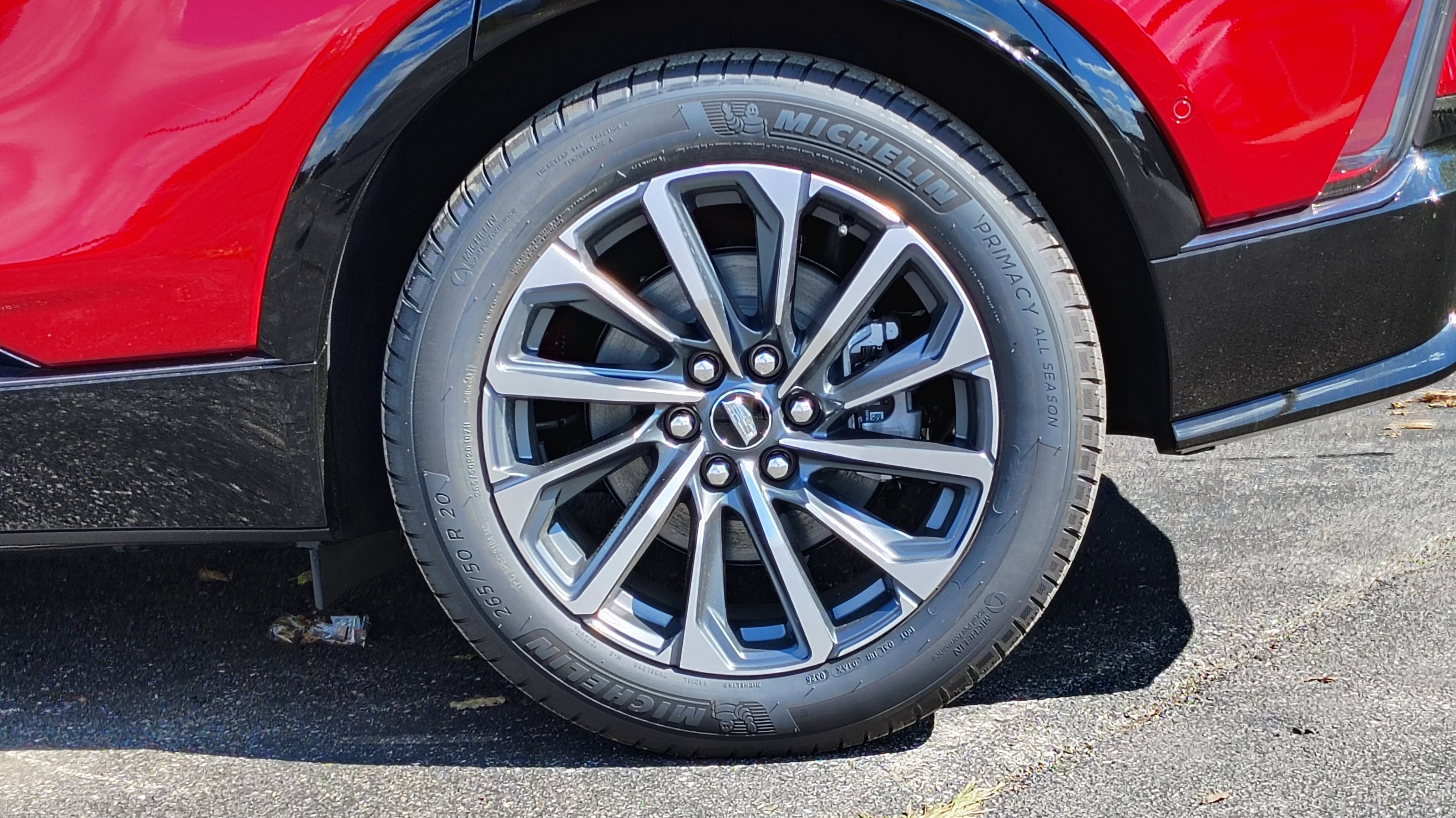 New 2026 Cadillac Lyriq Sport image 28