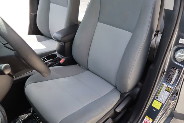 Used 2017 Toyota Corolla L FWD image 10