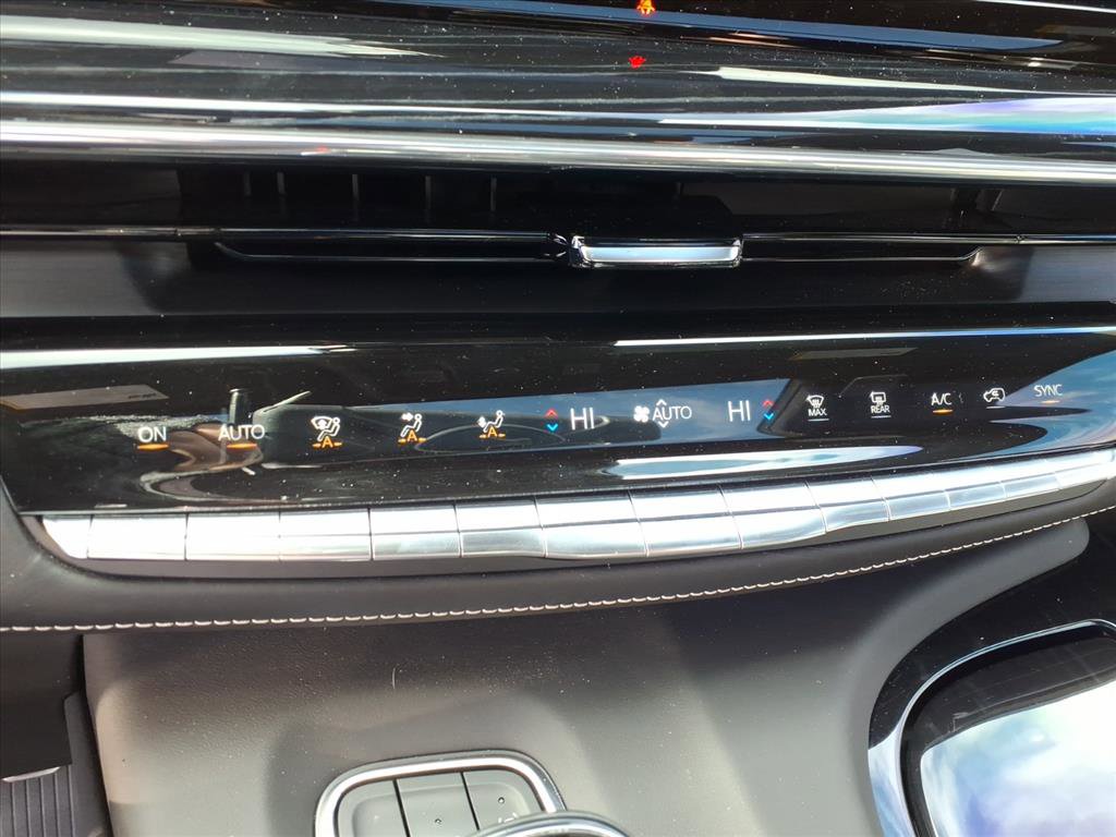 Certified 2023 Cadillac Escalade V image 38