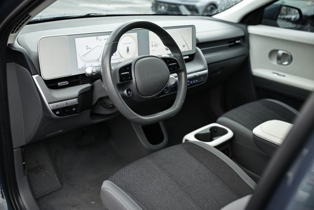 Used 2022 Hyundai Ioniq 5 SE image 18