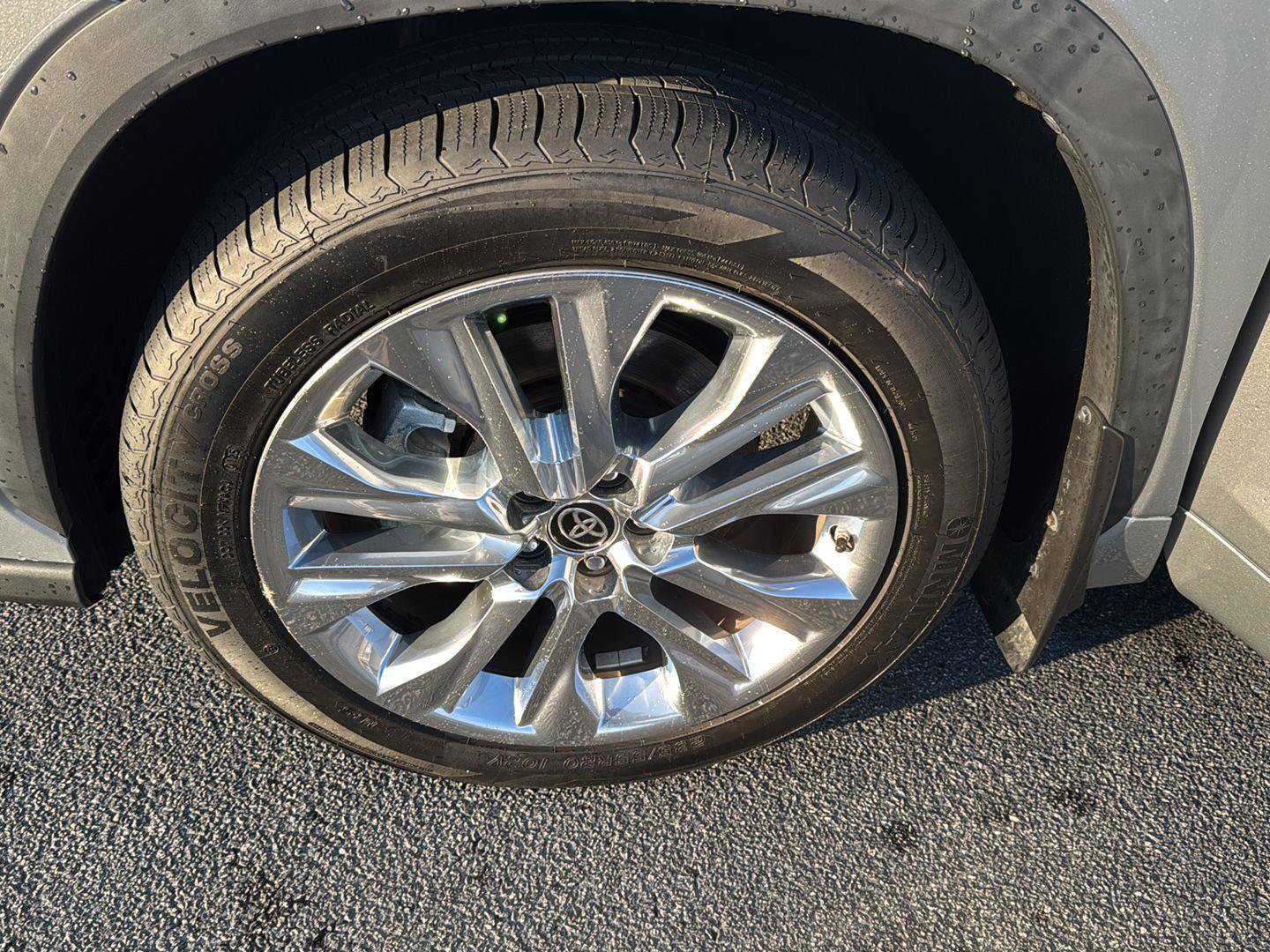 Certified 2022 Toyota Highlander Limited image 33