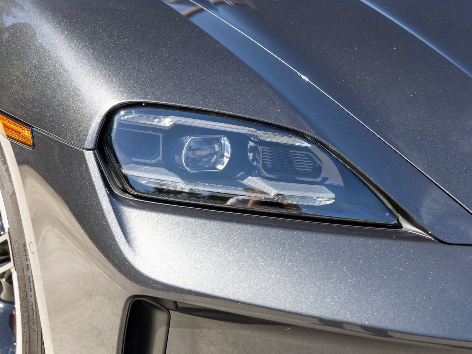 Certified 2025 Porsche Taycan 4S AWD/4WD image 15