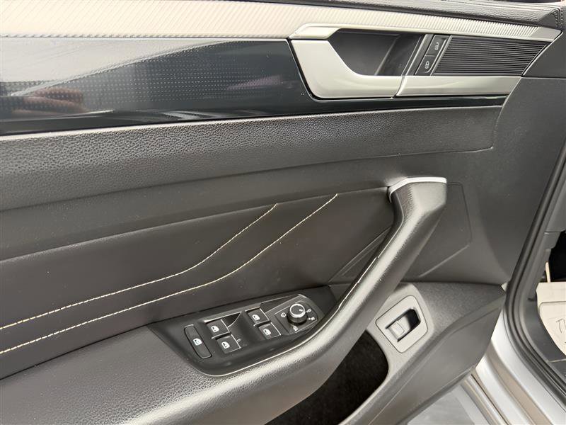Used 2021 Volkswagen Arteon SEL FWD image 19