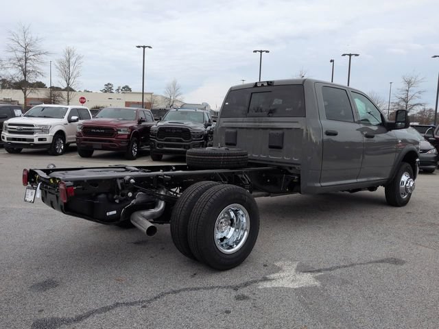 New 2026 RAM 3500 Tradesman AWD/4WD image 4