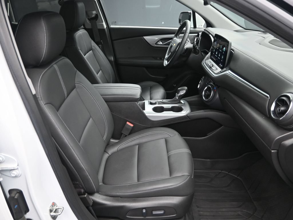 Used 2024 Chevrolet Blazer LT w/ LPO, Floor Liner Package FWD image 37