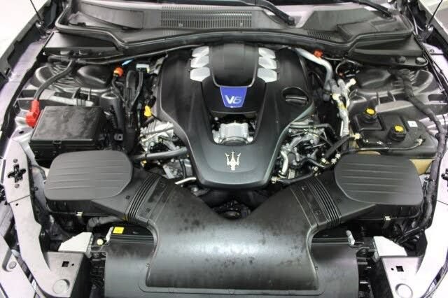 Used 2021 Maserati Ghibli S Q4 AWD/4WD image 30