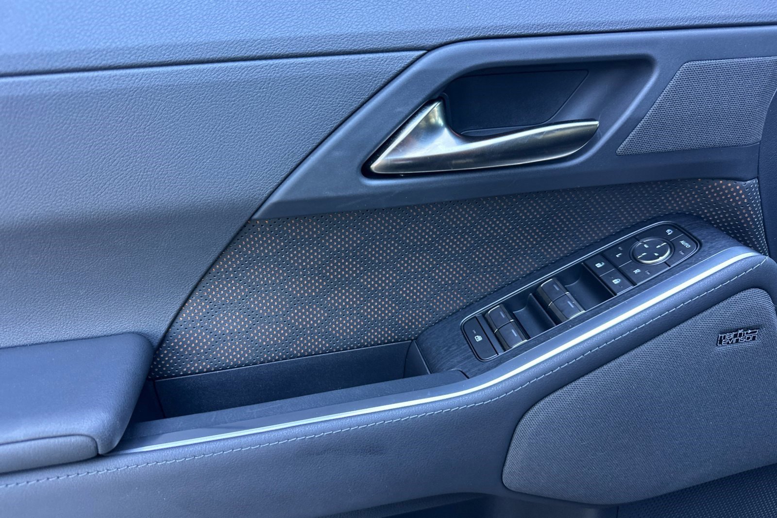 Certified 2024 Lexus GX 550 w/ Accessory Package (2T) image 12