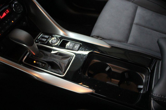 New 2026 Mitsubishi Eclipse Cross Black Edition AWD/4WD image 14