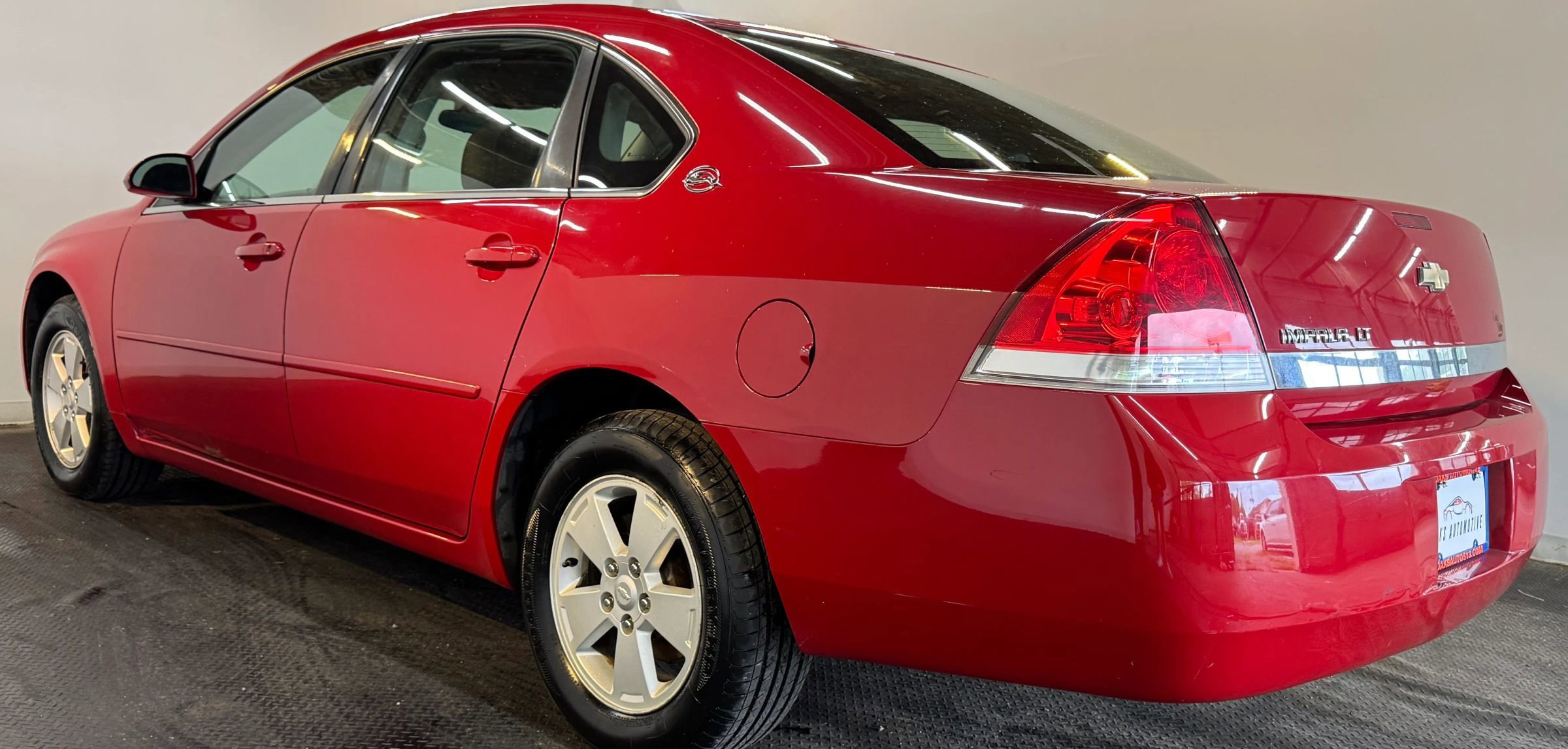 Used 2007 Chevrolet Impala LT w/ Preferred Equipment Group FWD image 7