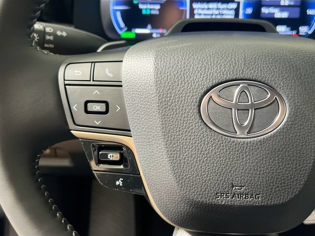 New 2026 Toyota Crown Signia AWD/4WD image 16
