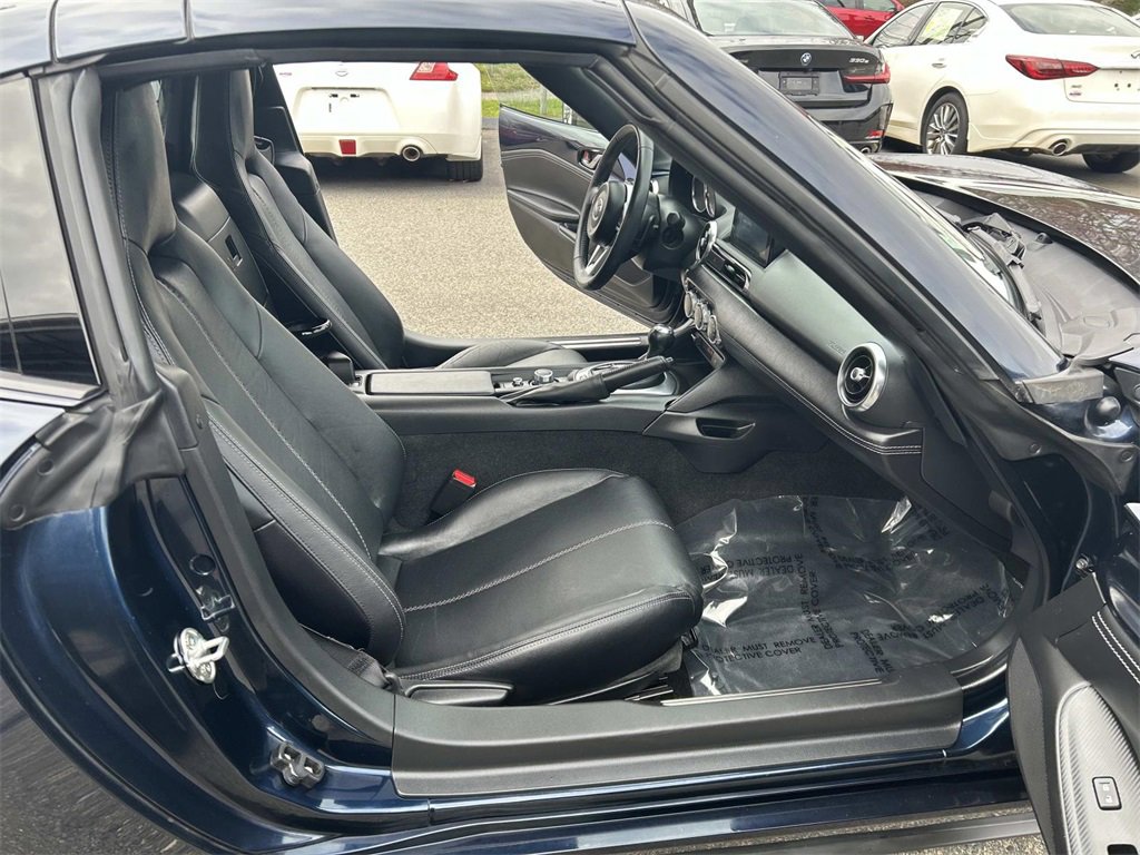 Used 2022 MAZDA MX-5 Miata RF Grand Touring image 14