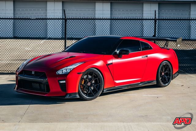 Used 2020 Nissan GT-R Premium w/ Premium Interior Package image 40