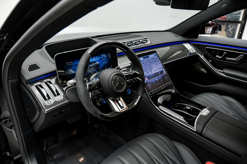 Used 2024 Mercedes-Benz S 63 AMG S image 9