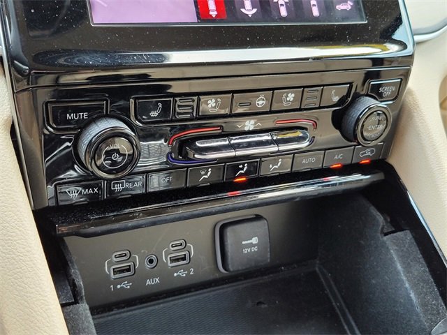 Used 2022 Jeep Grand Cherokee L Limited w/ Luxury Tech Group II image 33