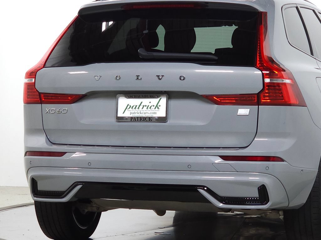 Certified 2024 Volvo XC60 T8 Ultimate w/ Protection Package Premier AWD/4WD image 12