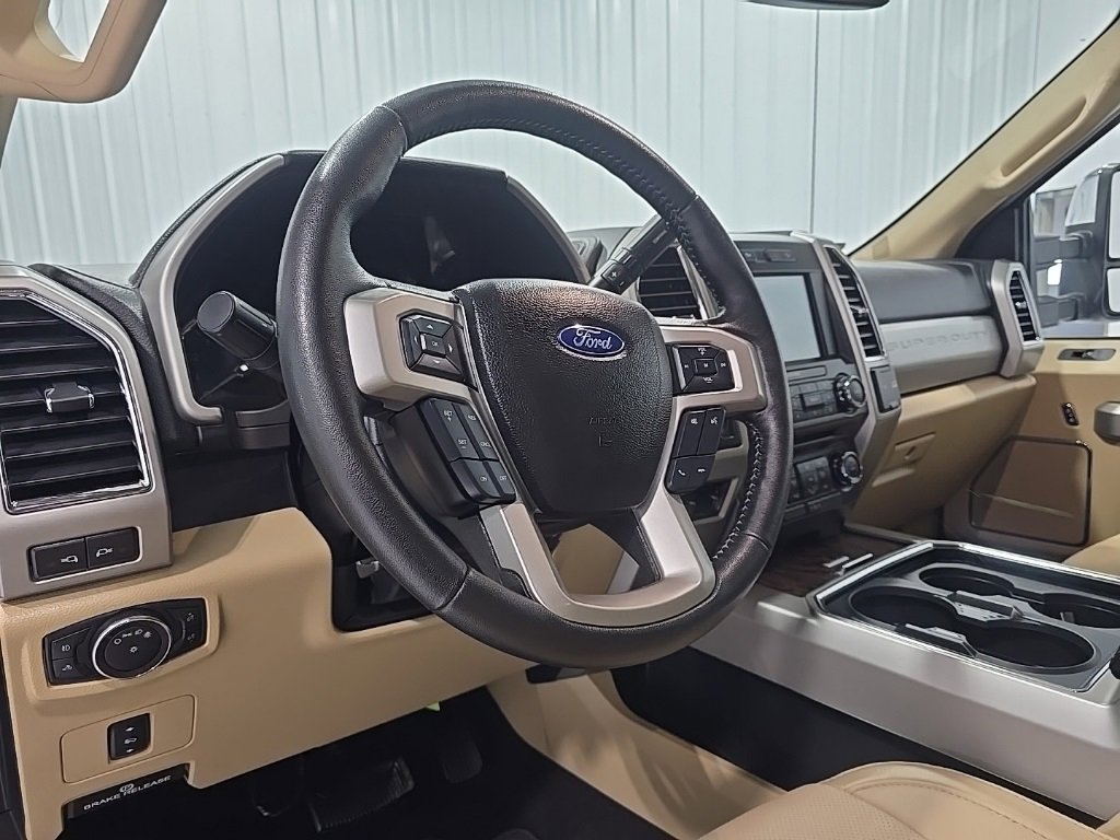 Used 2018 Ford F250 Lariat w/ Chrome Package image 16