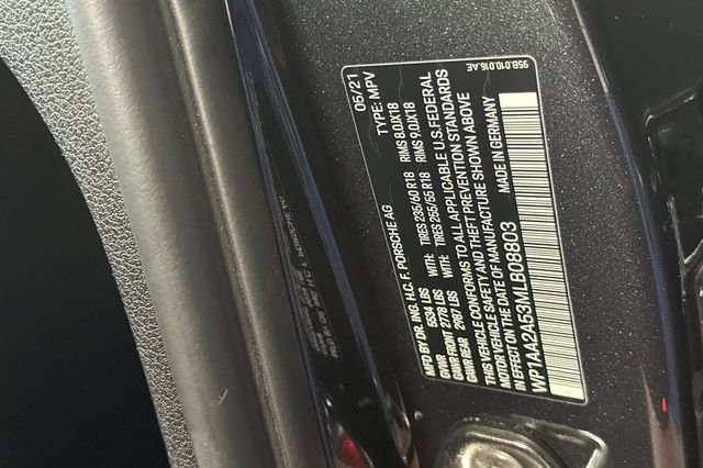 Used 2021 Porsche Macan image 39