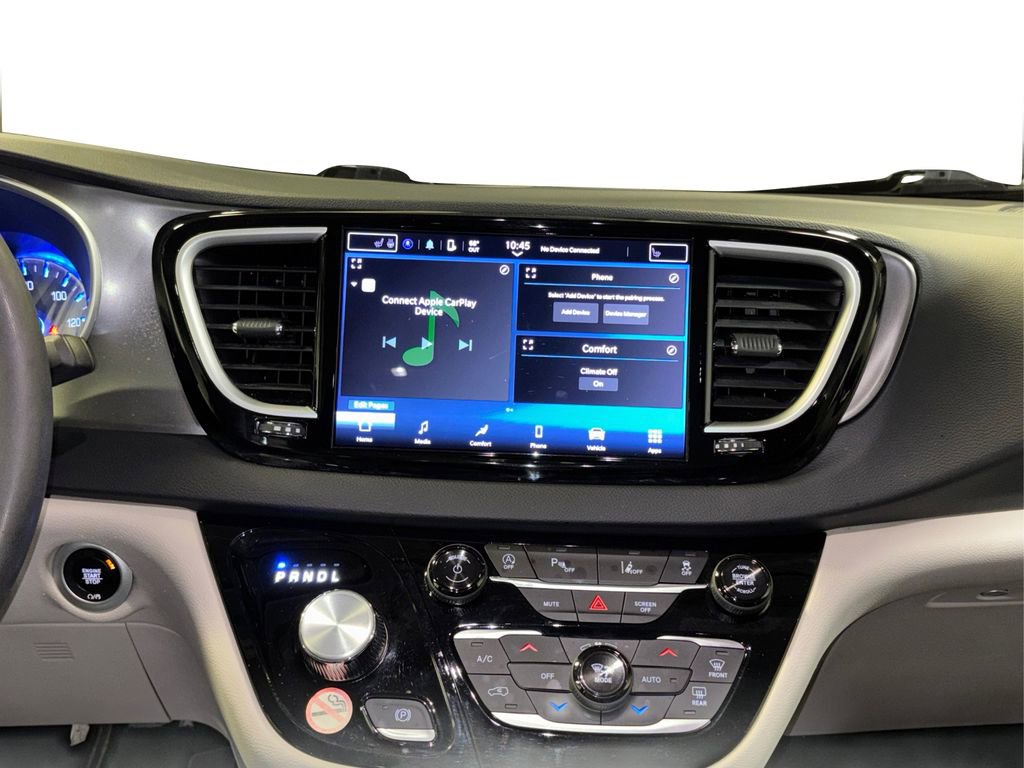 Used 2024 Chrysler Pacifica Touring-L image 23