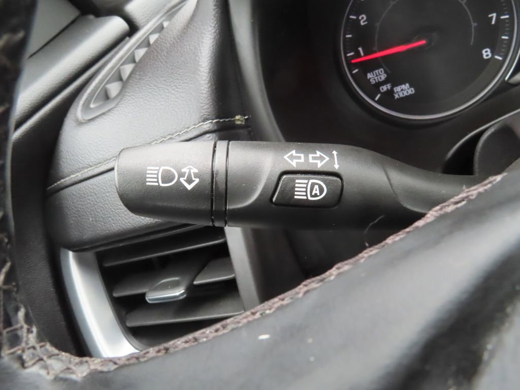 Used 2024 GMC Terrain SLT image 18