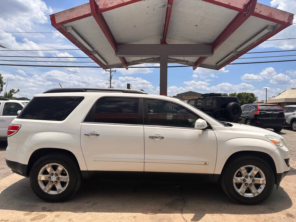 Used 2008 Saturn Outlook XR w/ Premium Trim Package FWD image 5