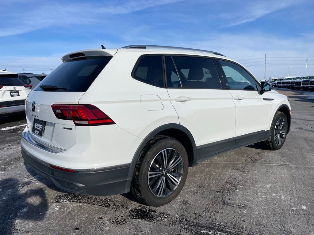 Used 2024 Volkswagen Tiguan Wolfsburg Edition AWD/4WD image 4