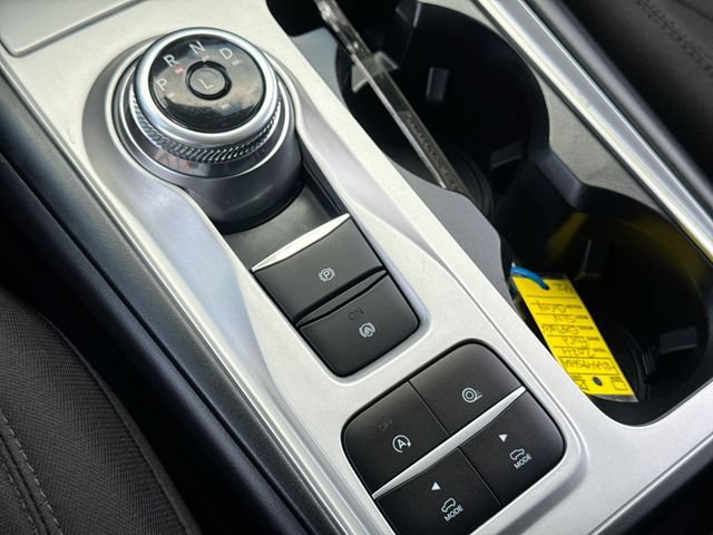 Used 2024 Ford Explorer XLT RWD image 19