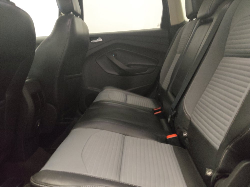 Used 2019 Ford Escape SE FWD image 18