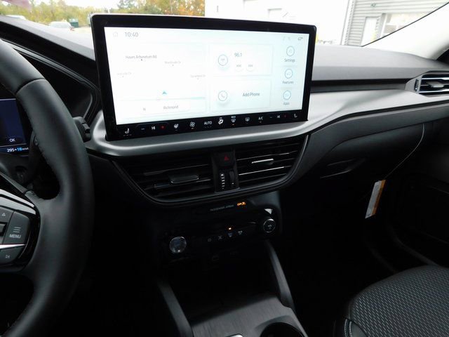 New 2026 Ford Escape SE image 35