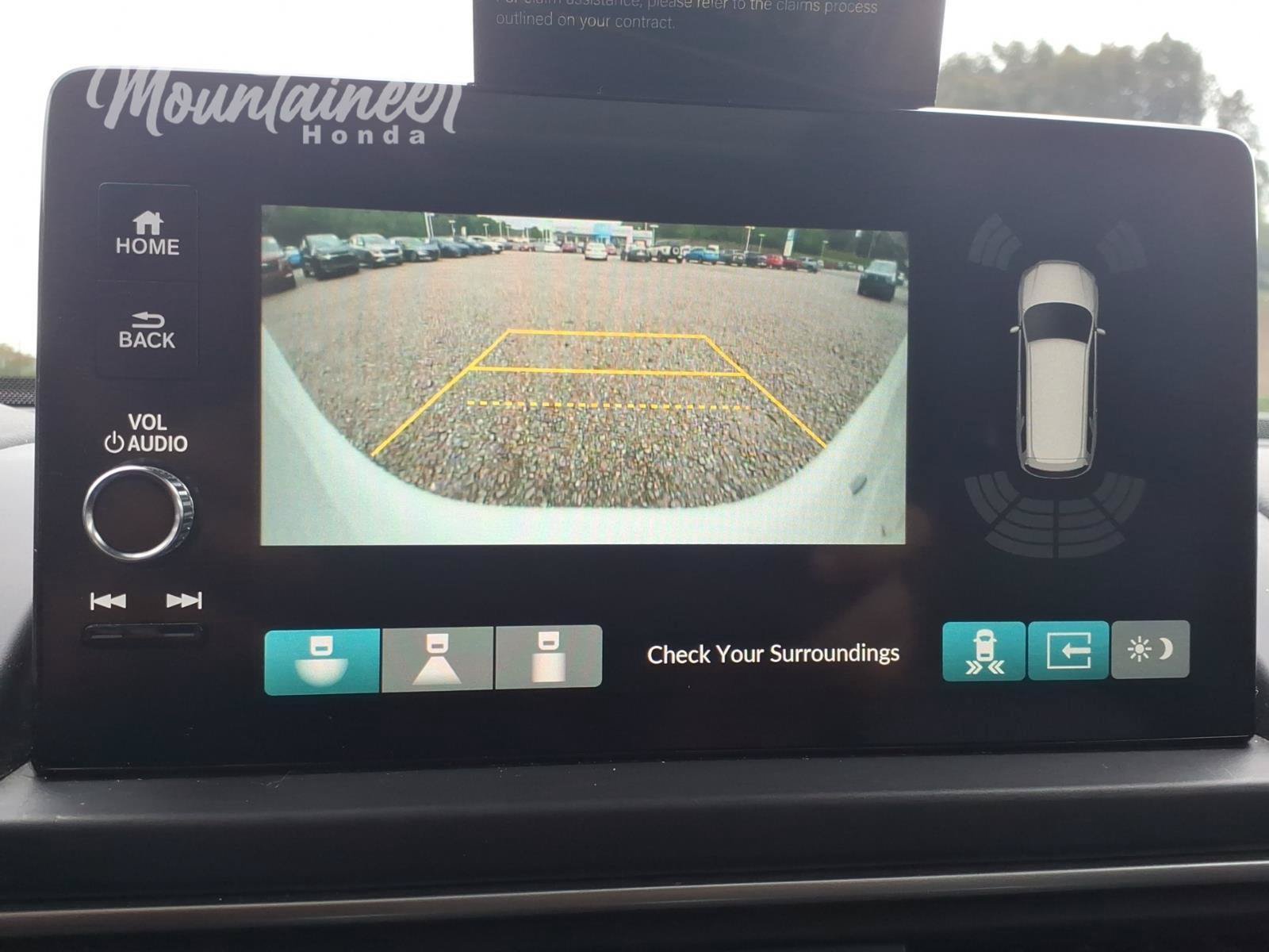 Used 2023 Honda Pilot Touring image 29