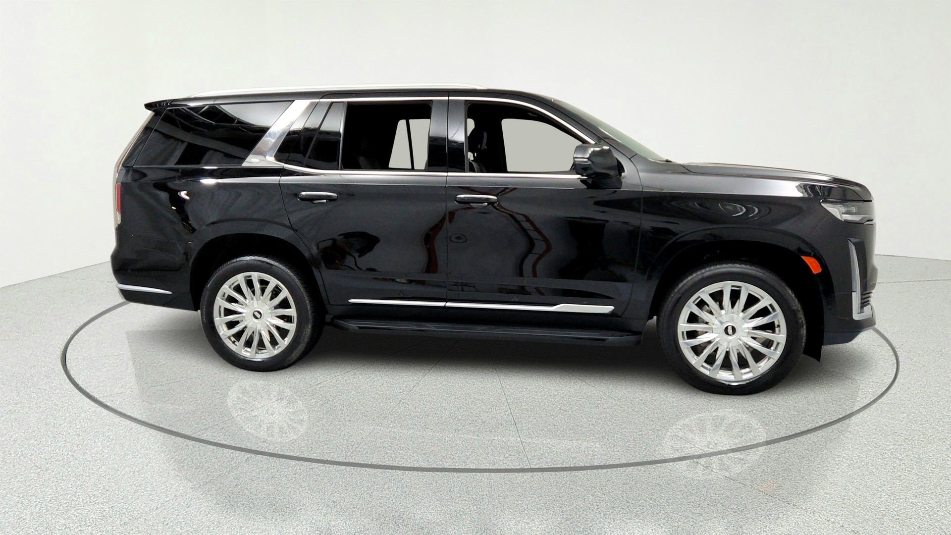 Certified 2024 Cadillac Escalade Premium Luxury AWD/4WD image 7