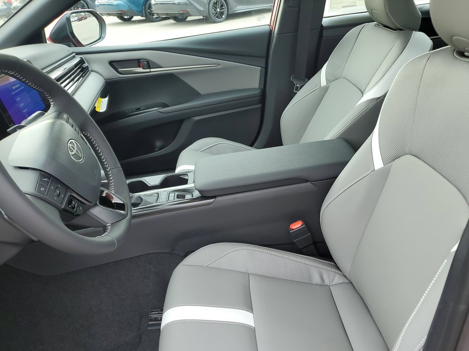 New 2026 Toyota Camry SE FWD image 17
