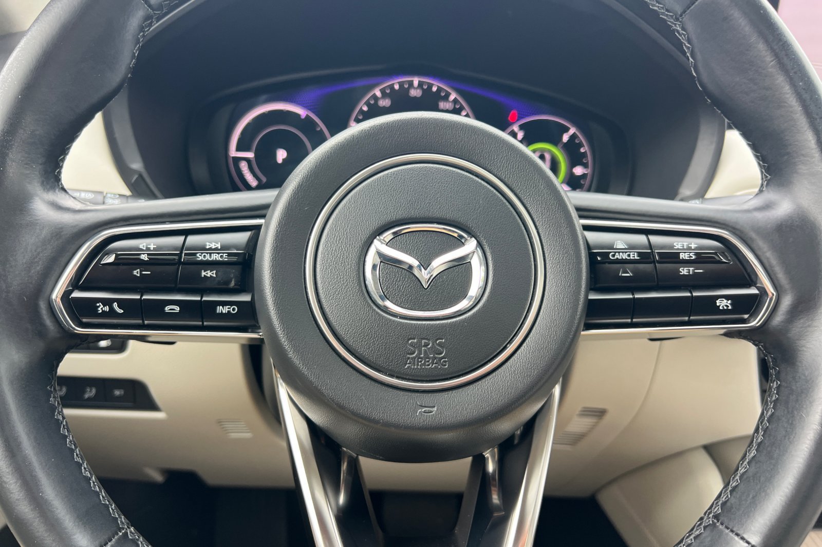 Used 2024 MAZDA CX-90 Plug-In Hybrid w/ Premium Plus AWD/4WD image 28
