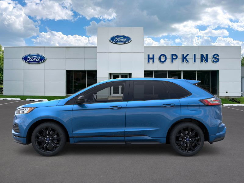 New 2024 Ford Edge SE w/ Black Appearance Package image 3