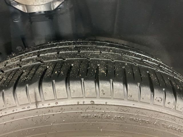 Used 2025 Toyota RAV4 Limited w/ Weather Package image 8