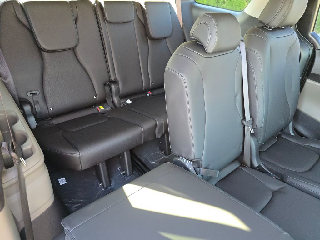 New 2026 Kia Carnival LXS image 25