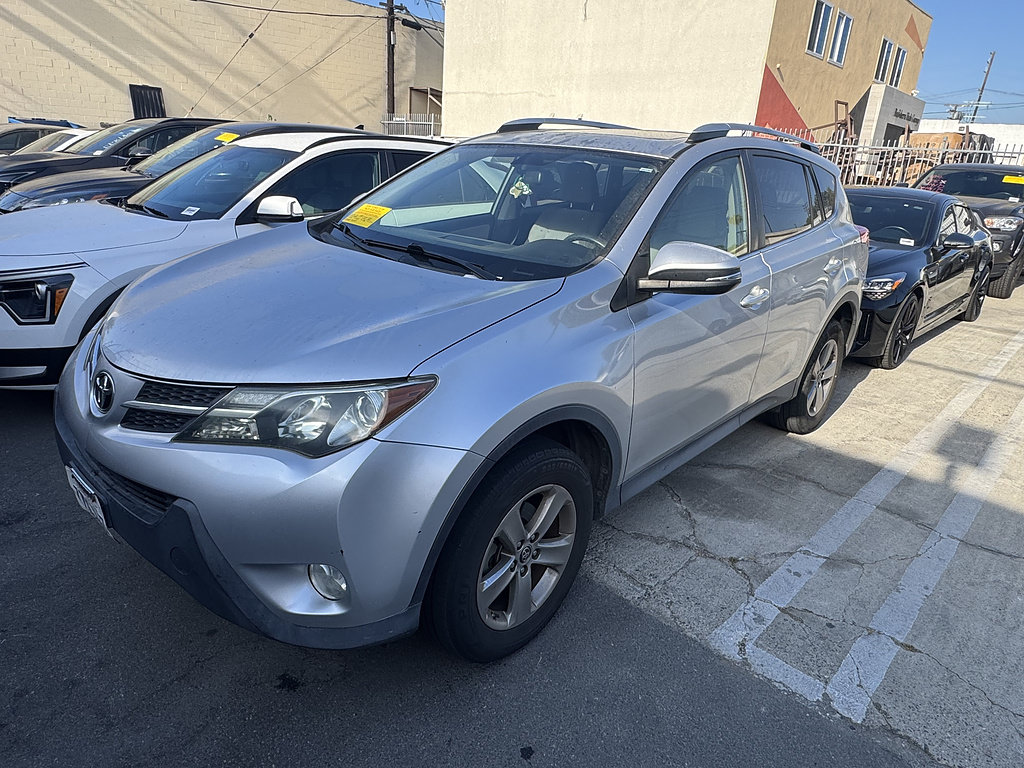 Used 2015 Toyota RAV4 XLE FWD image 2