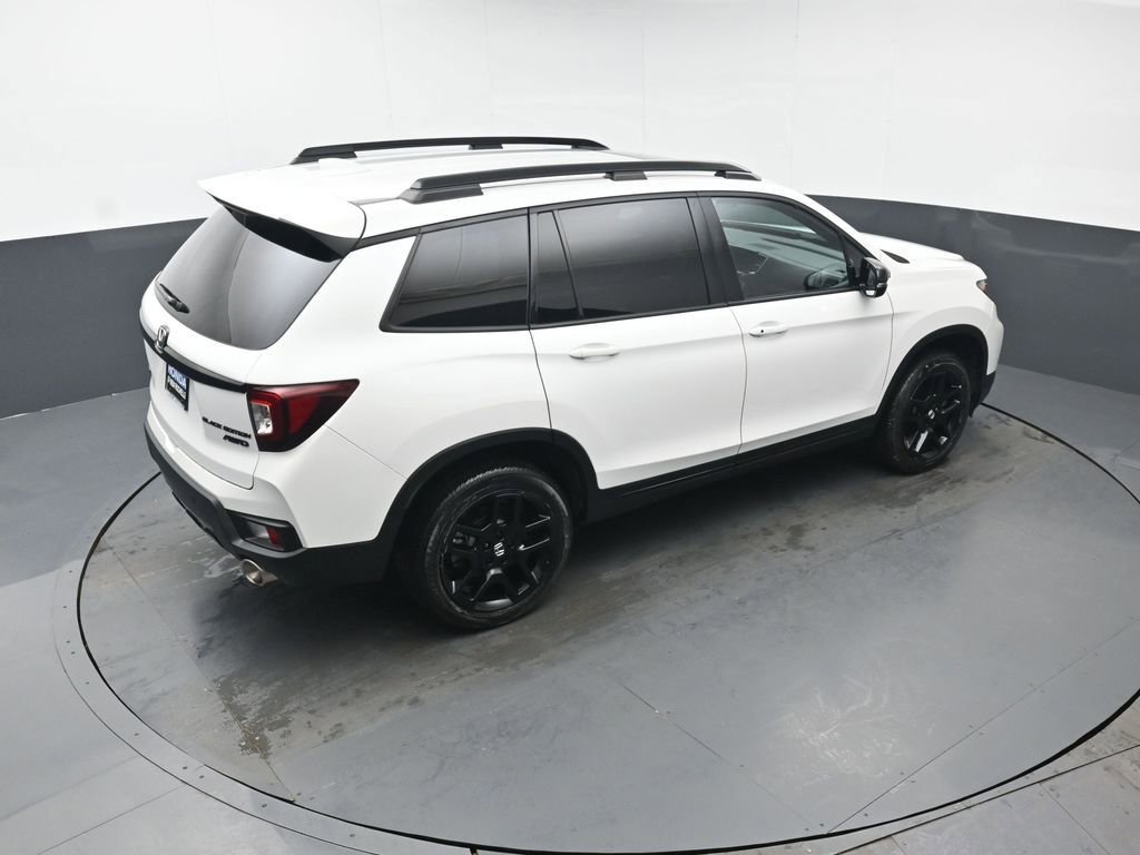 Used 2024 Honda Passport Black Edition image 41