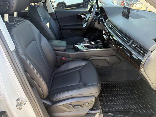 Used 2018 Audi Q7 3.0T Prestige w/ Prestige Package AWD/4WD image 15