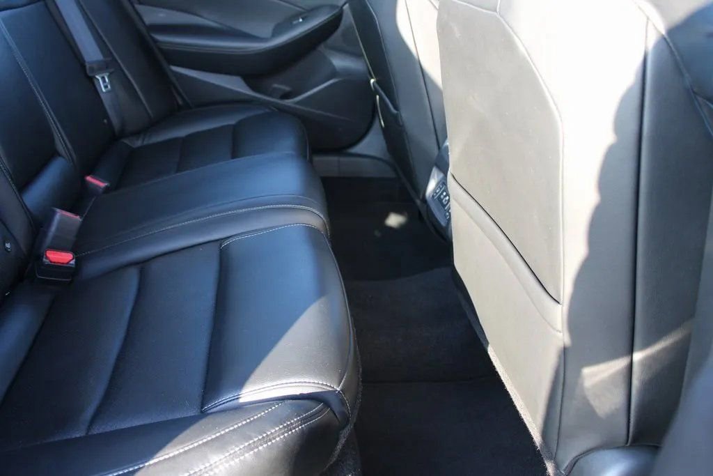 Used 2023 Nissan Maxima SL FWD image 24