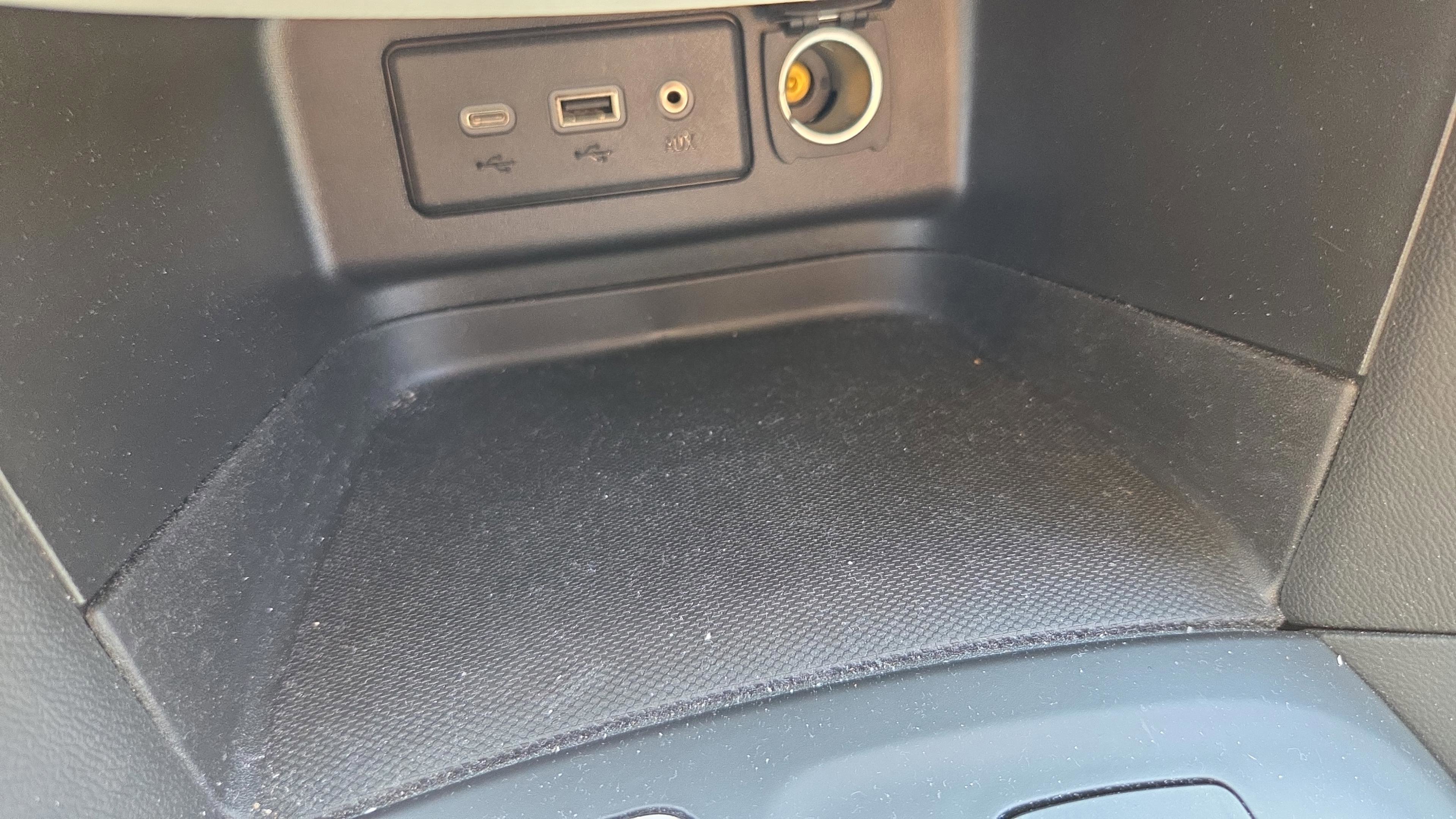 Used 2023 Chevrolet Equinox LT FWD image 20