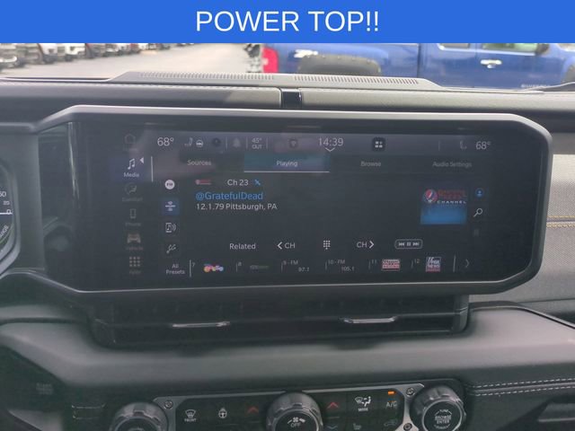 Used 2025 Jeep Wrangler Unlimited Sahara w/ Safety Group image 15