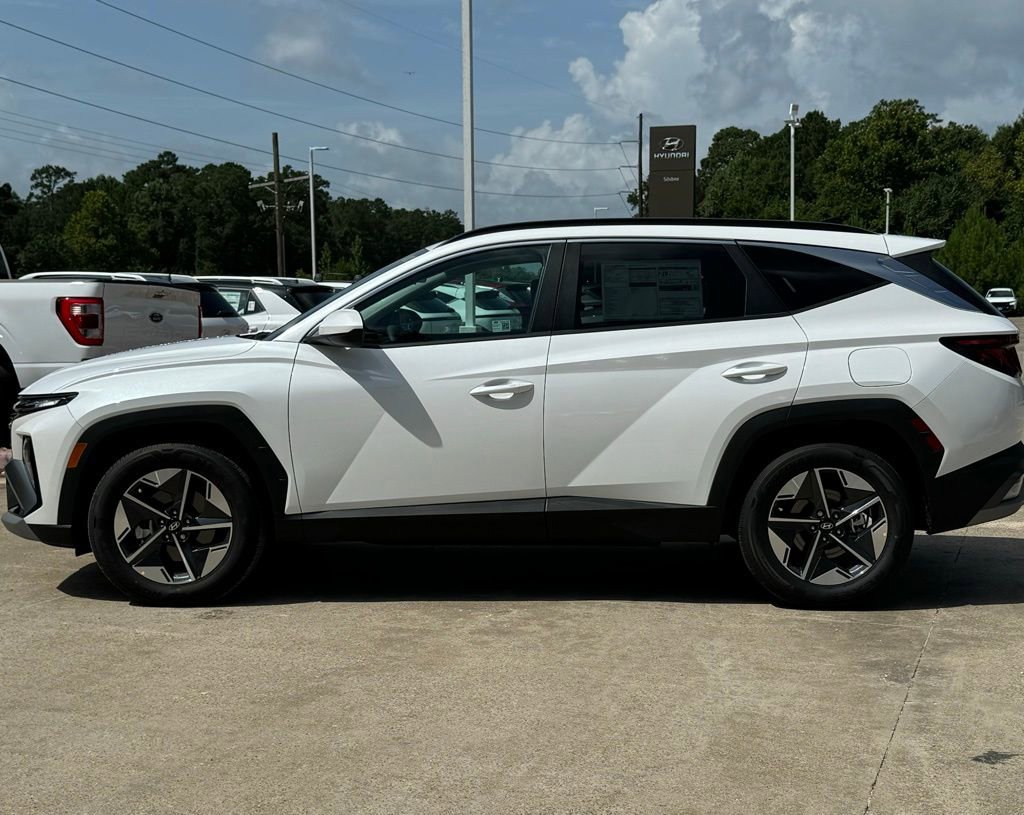 New 2025 Hyundai Tucson SEL FWD image 11