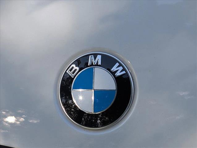 Used 2025 BMW 330i Sedan w/ Premium Package image 30