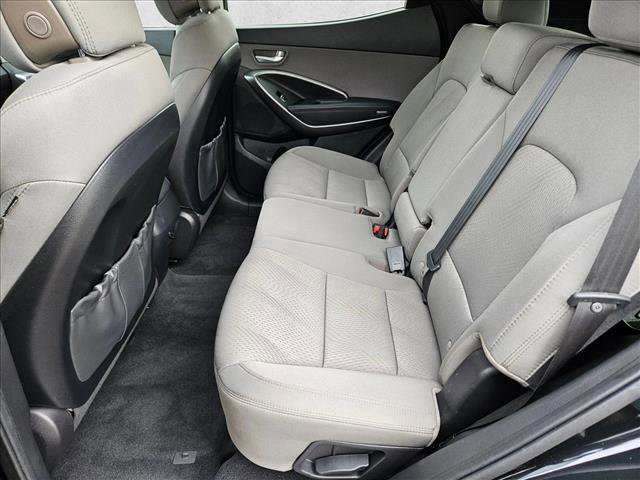 Used 2017 Hyundai Santa Fe Sport image 17