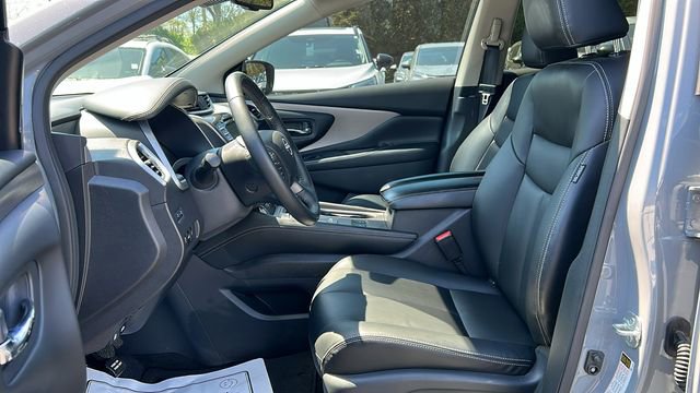 Certified 2024 Nissan Murano SV w/ SV Midnight Edition Package AWD/4WD image 10