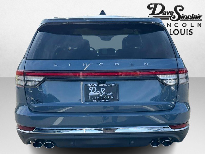 Certified 2025 Lincoln Aviator Reserve w/ Equipment Group 201A image 6