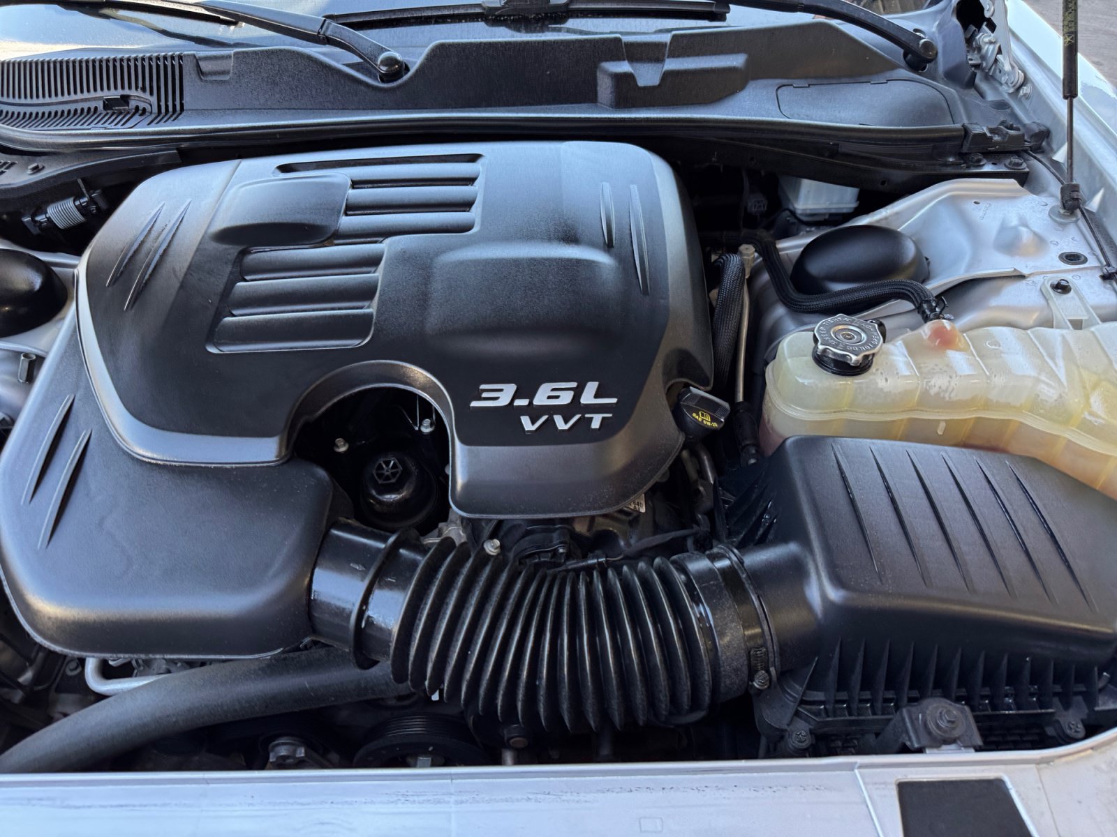 Used 2022 Dodge Challenger GT AWD/4WD image 22